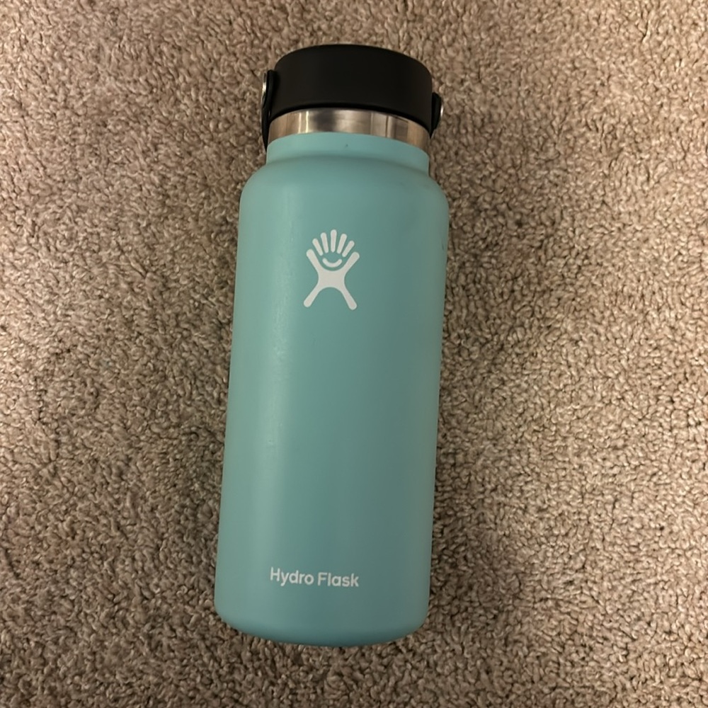 hydro flask 32 oz wide mouth bottle